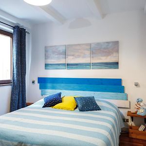 Double or Twin Room Private Bathroom